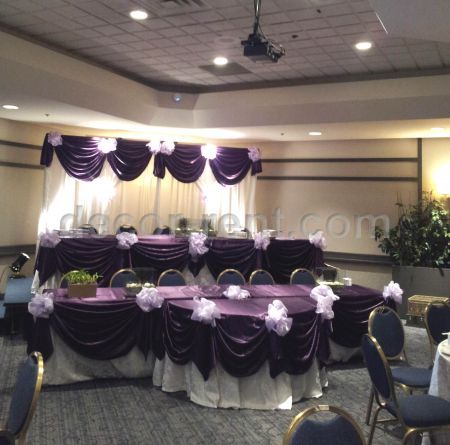 Wedding decor at Riviera Parque Banquet Hall. Wedding decor at Riviera Parque Banquet Hall.